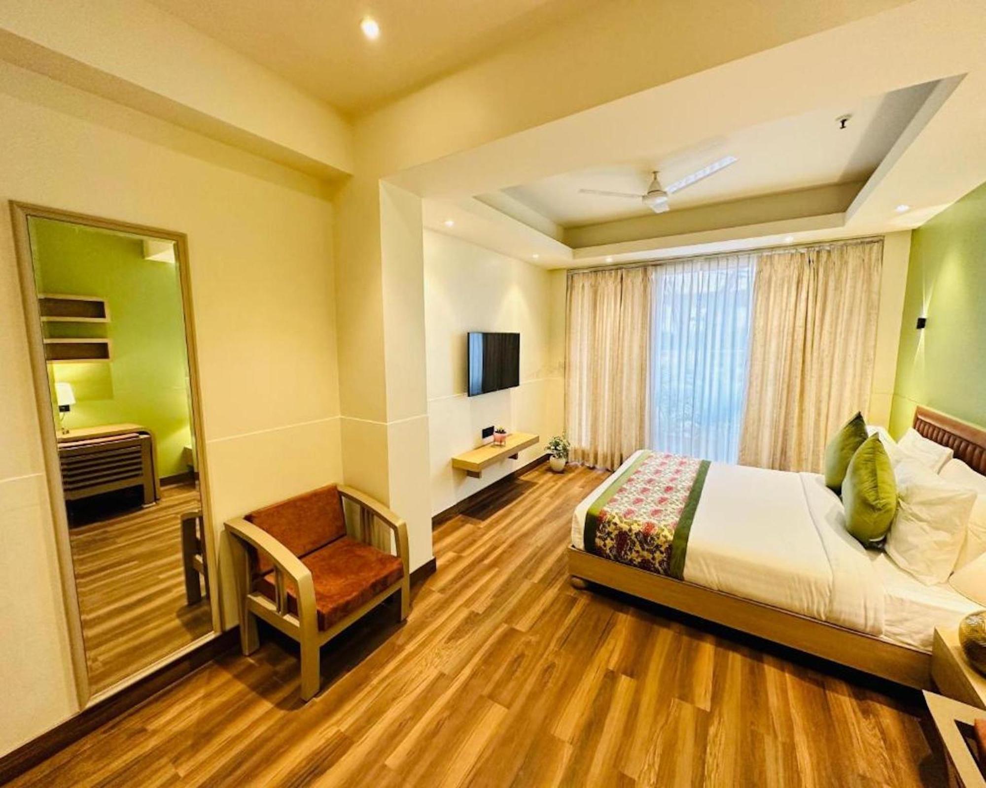 Crown Hotel Agra Near Taj Mahal Exteriér fotografie