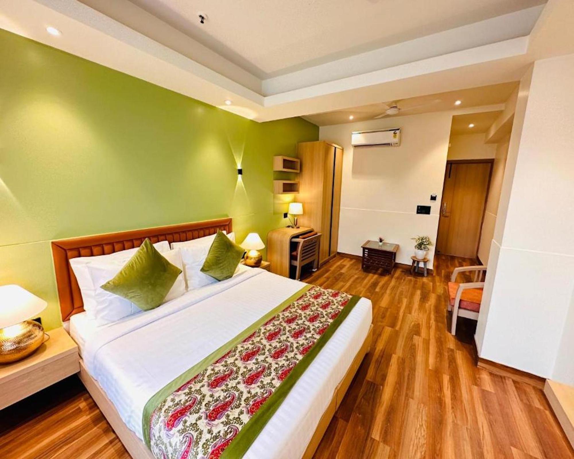 Crown Hotel Agra Near Taj Mahal Exteriér fotografie