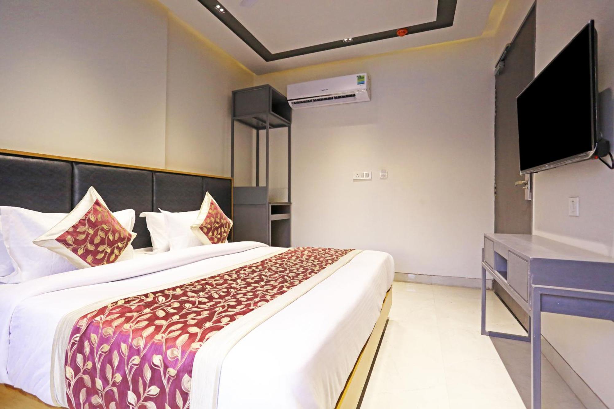 Crown Hotel Agra Near Taj Mahal Exteriér fotografie